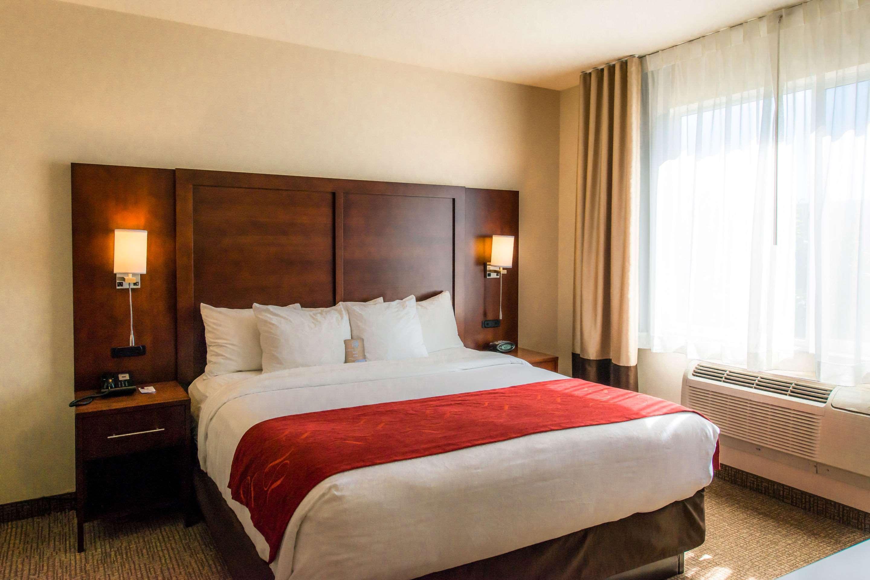 Comfort Suites Springfield-Eugene Extérieur photo