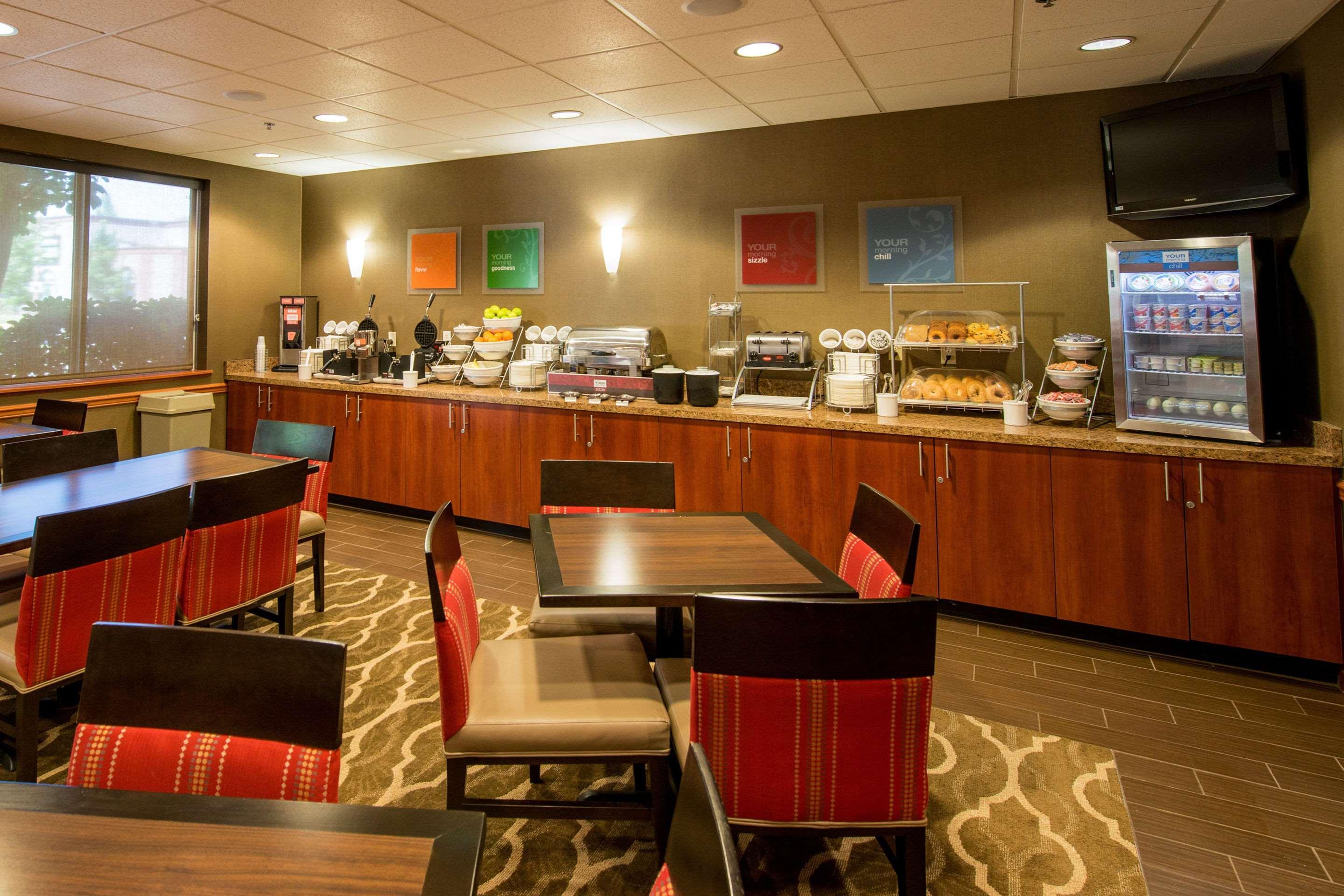 Comfort Suites Springfield-Eugene Extérieur photo