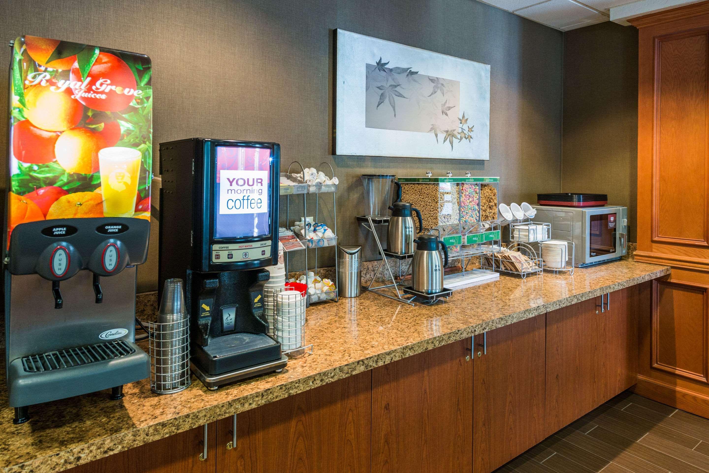 Comfort Suites Springfield-Eugene Extérieur photo
