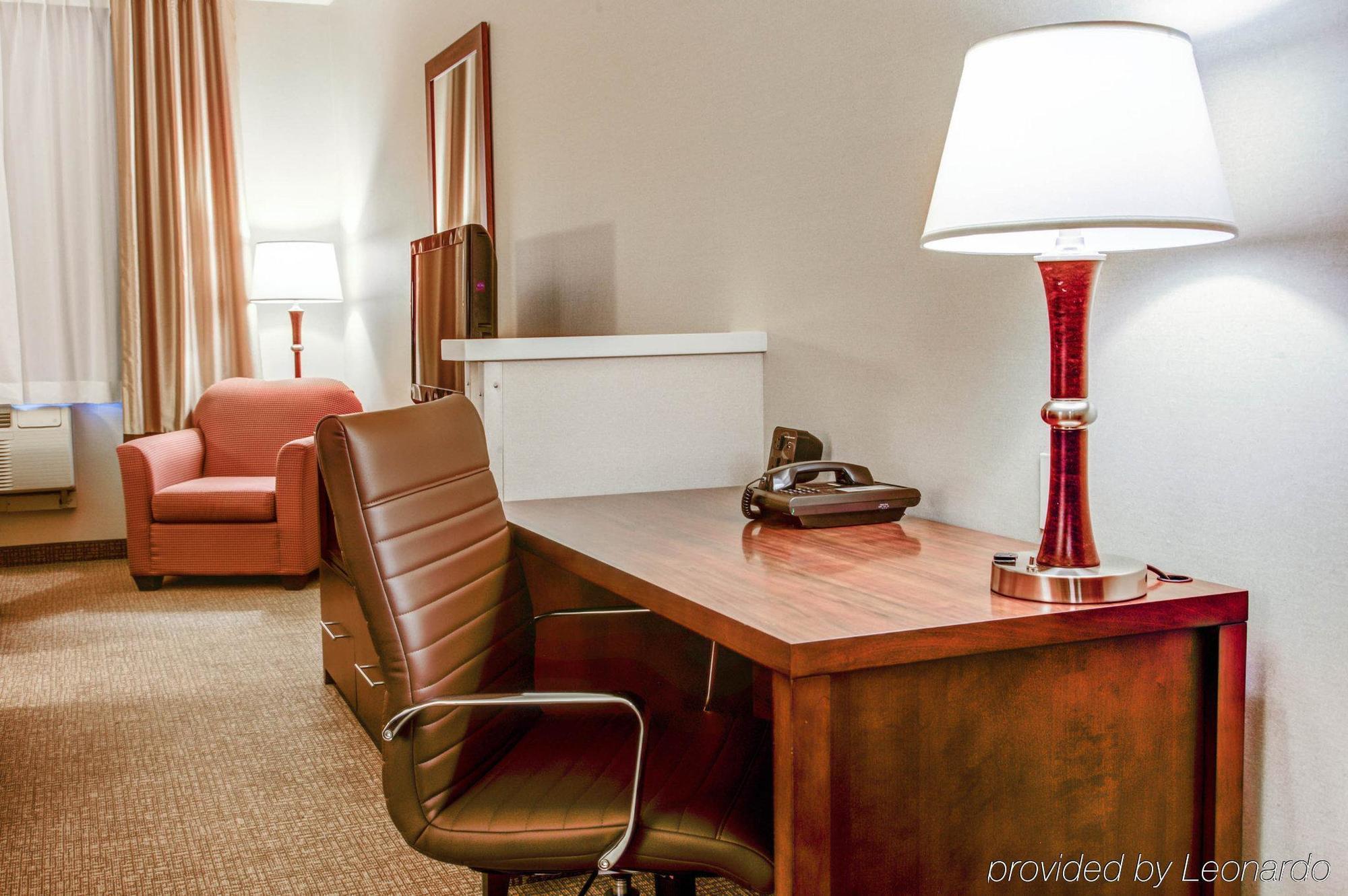 Comfort Suites Springfield-Eugene Extérieur photo