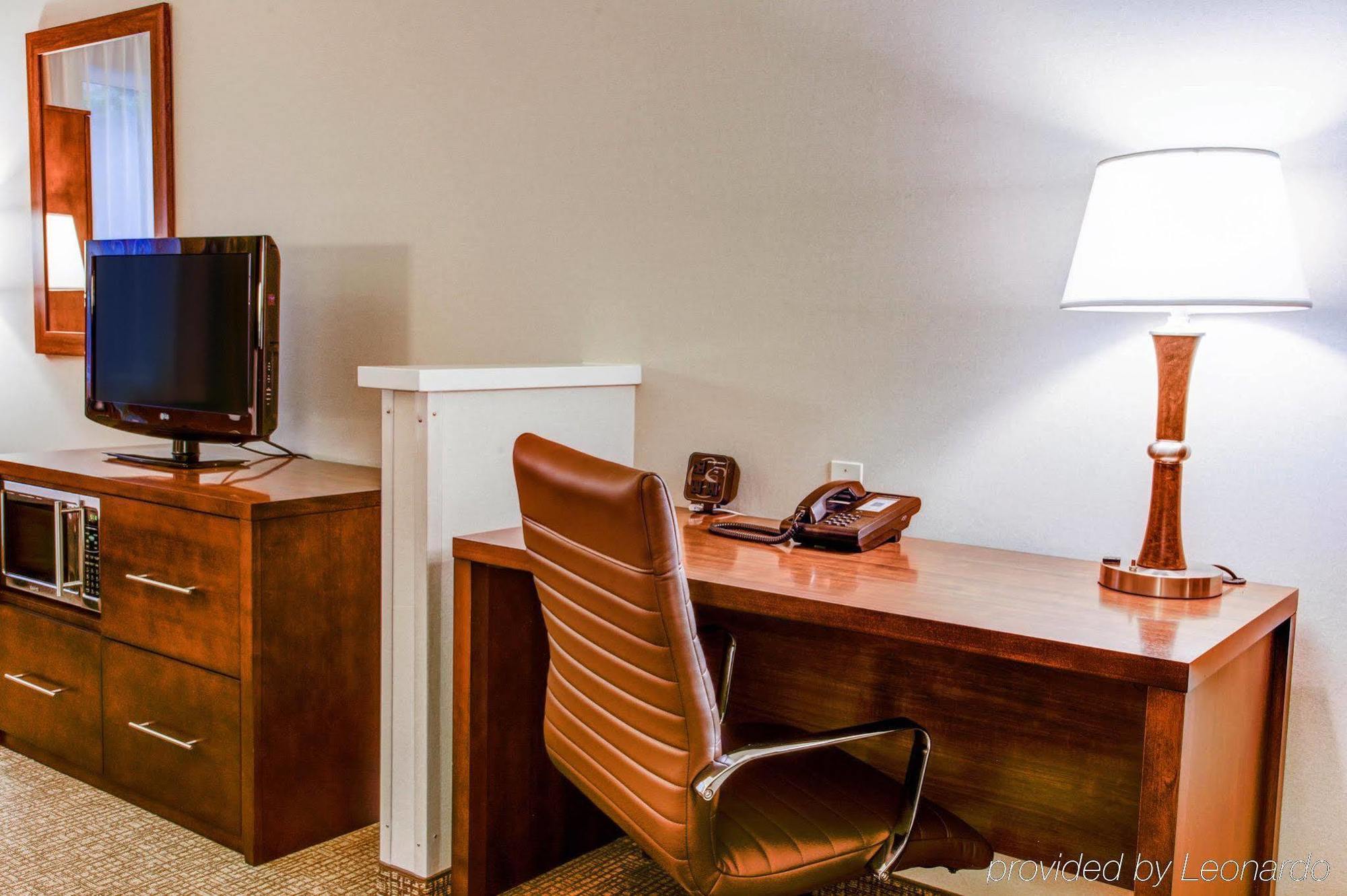 Comfort Suites Springfield-Eugene Extérieur photo